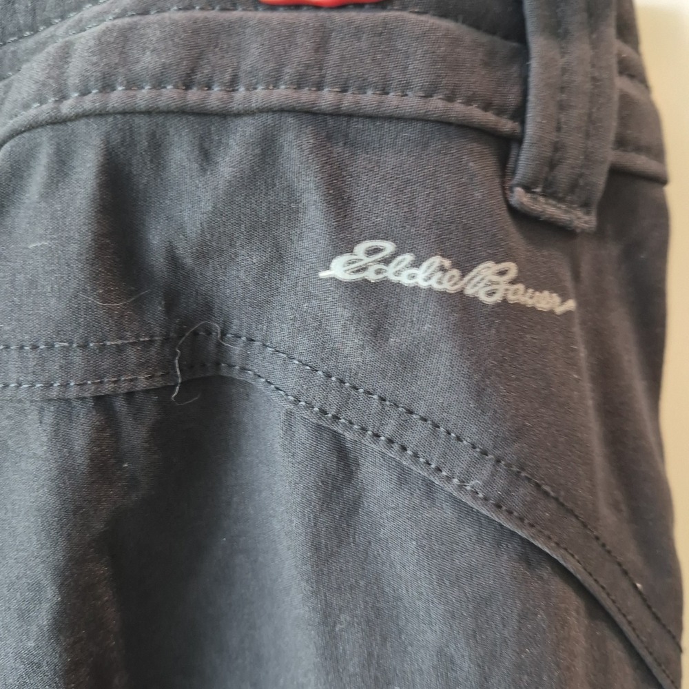 Eddie Bauer Cropped Hiking Pants Womens Size 12 Ruched Legs Black - Picture 9 of 12